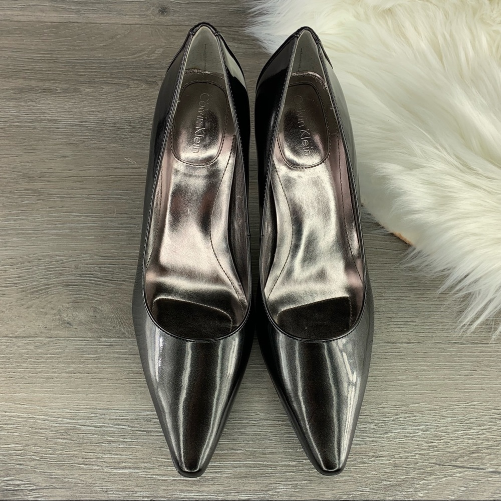 Calvin Klein Dolly Pointed Toe Heels Size 6M - Picture 8 of 8